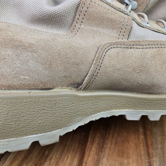 Belleville 790V Gore-Tex Combat Flight Boots Vibram Mens 12.5 W Tan USA Military main image 4